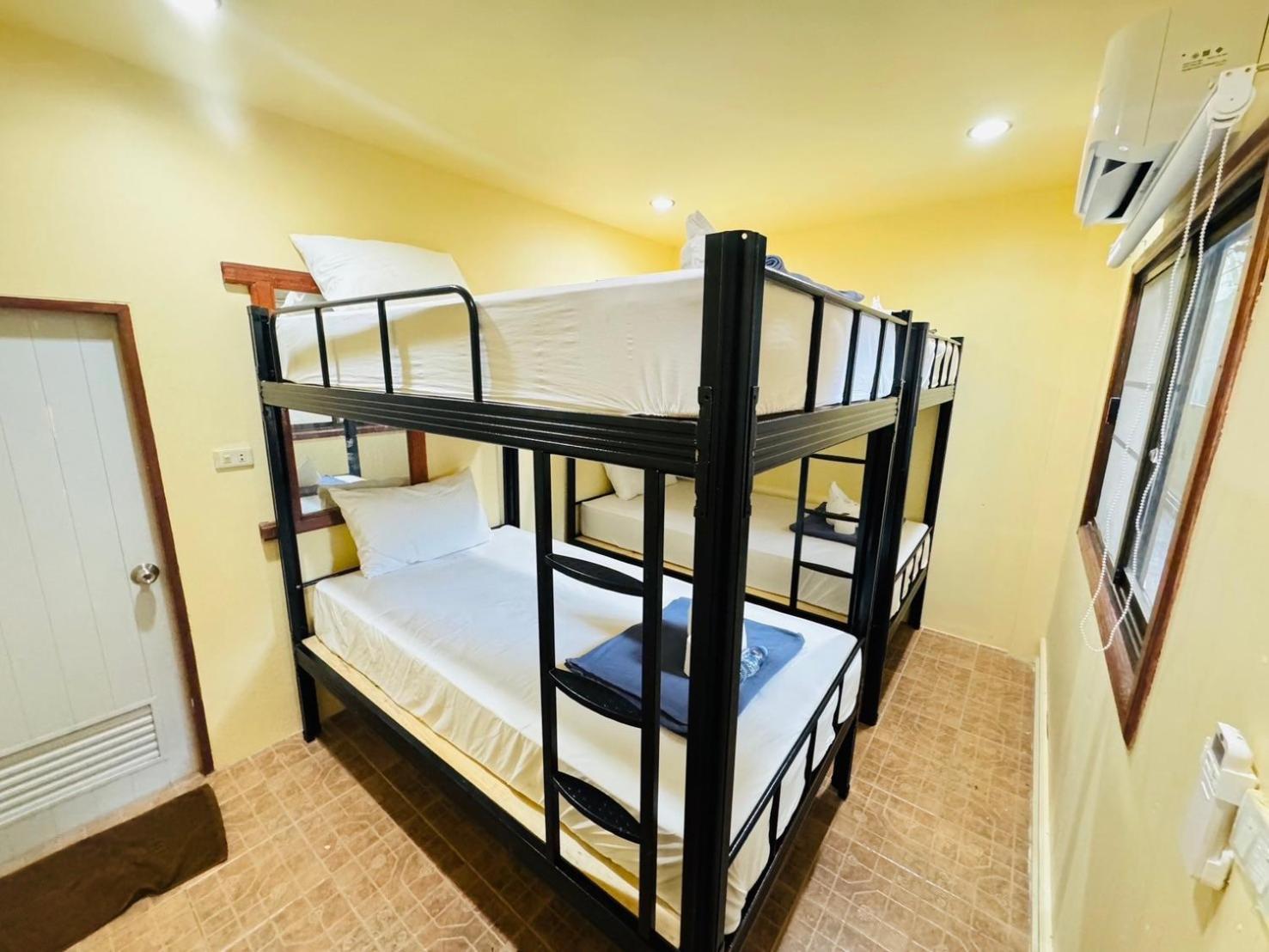 U'Re Holitel Hotel Хаад Рин Екстериор снимка