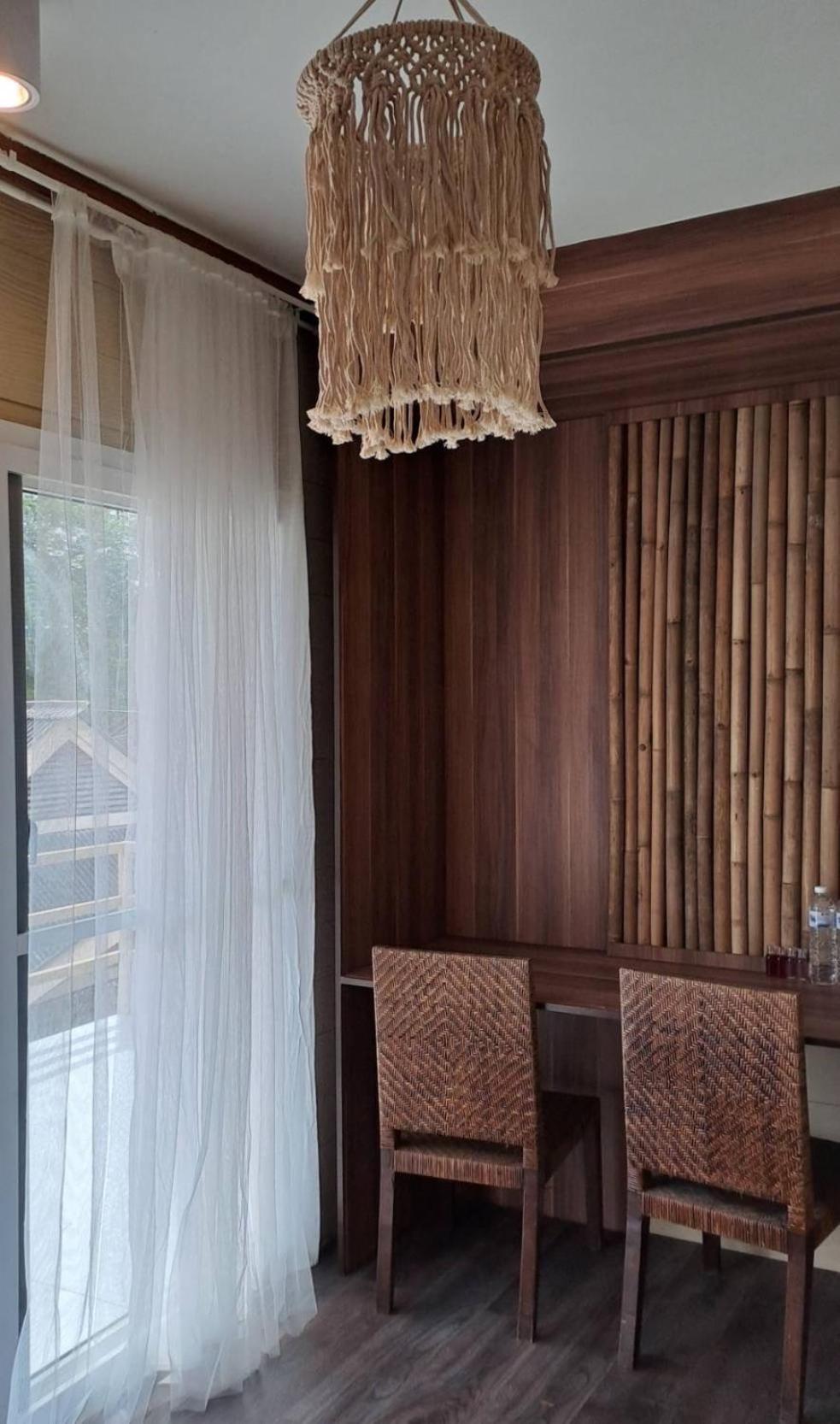 U'Re Holitel Hotel Хаад Рин Екстериор снимка